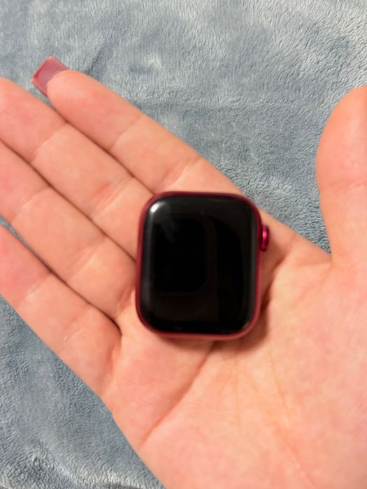 Apple Watch Series 7 (41mm) (PRODUCT)RED – GPS + Cellular