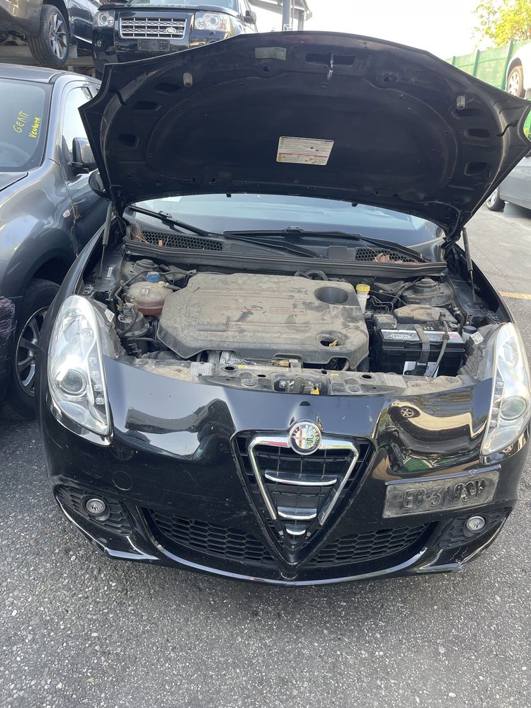 Dezmembrez Alfa Romeo Giulietta 1.6