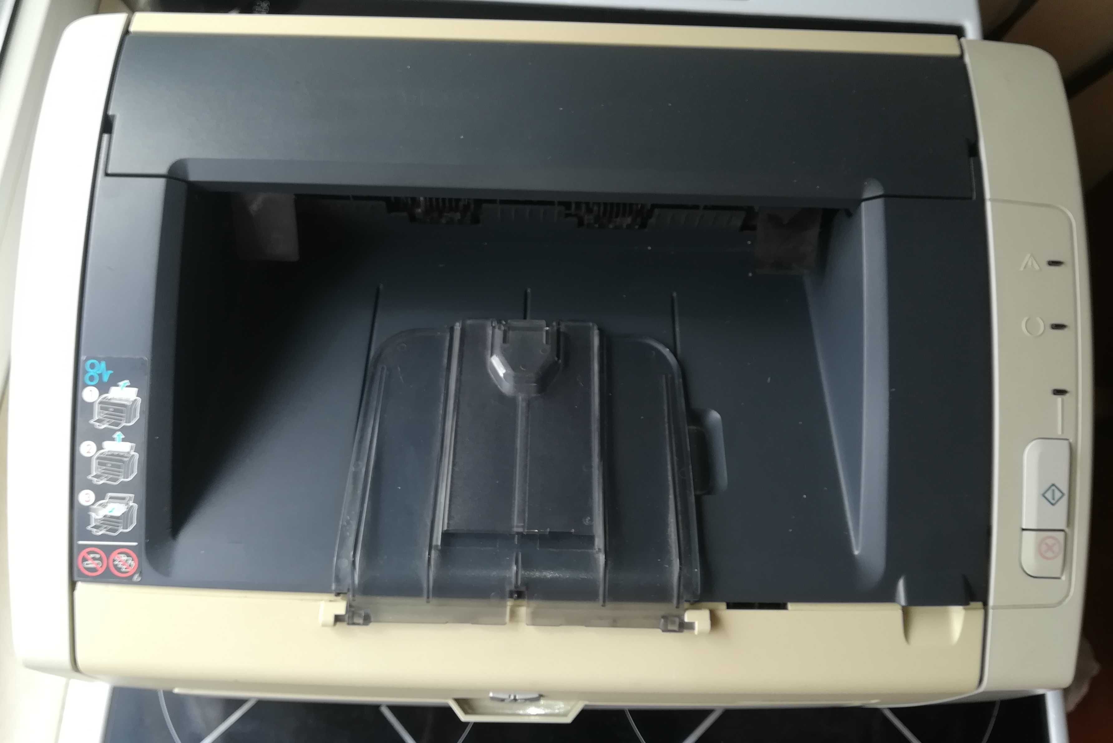 Продавам лазерен принтер HP Laser Jet P1022