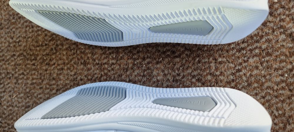 Pantofi de piele naturala