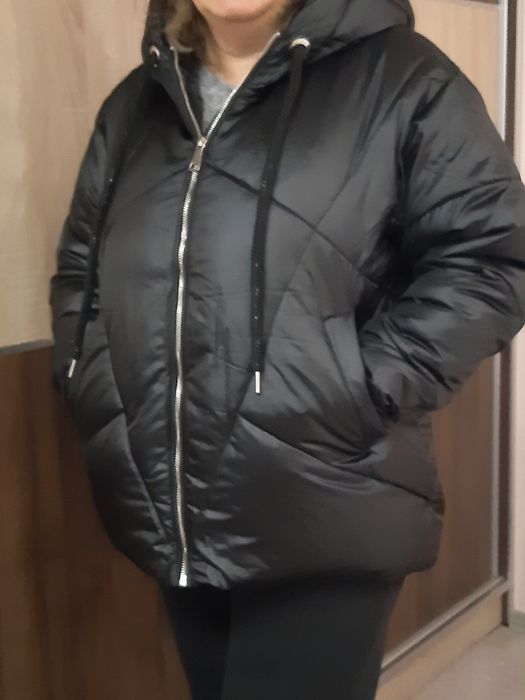 Дамско яке с качулка за 30лв