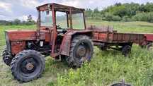 Vând tractor 445 4x4 cu remorca