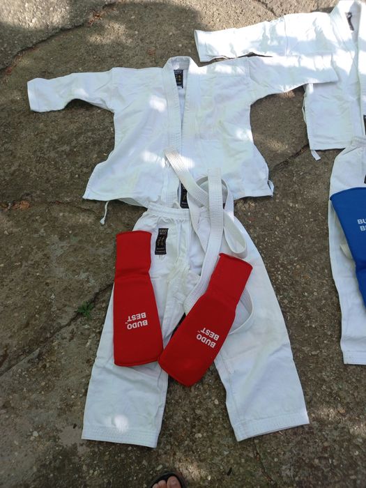 Costum karate copii