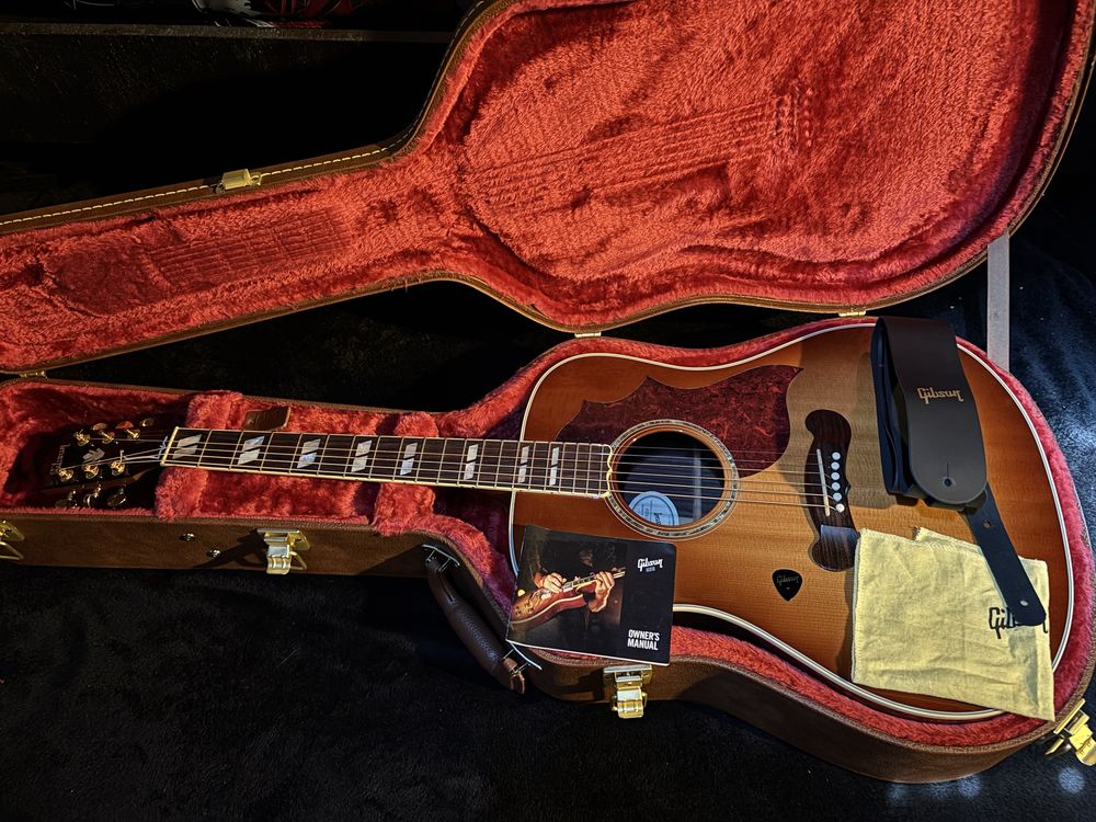 Gibson Songwriter Standard