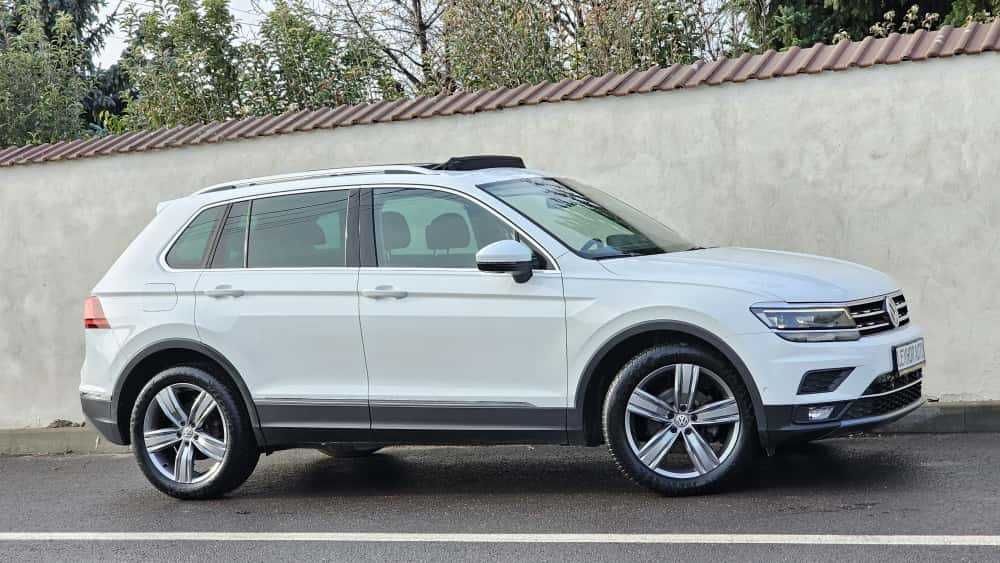 VW Tiguan HighLine 2018 2.0TDI 150cp DSG MatrixHD Panorama Virtual TOP