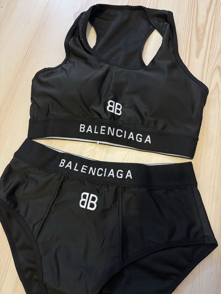 Уникален Сет горница и долница Balenciaga със шито лого в XS/S/M size