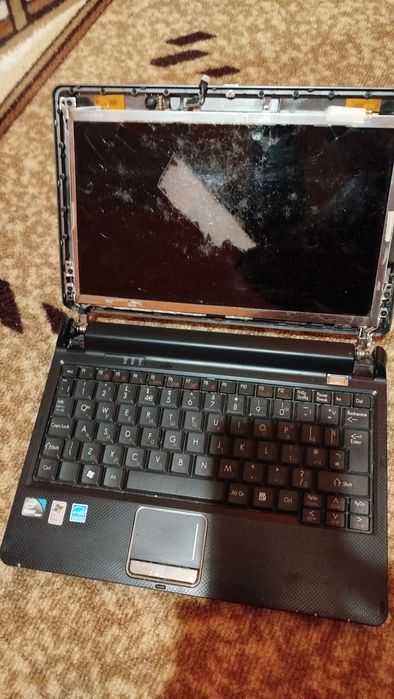 Лаптоп packard bell kav60 за части