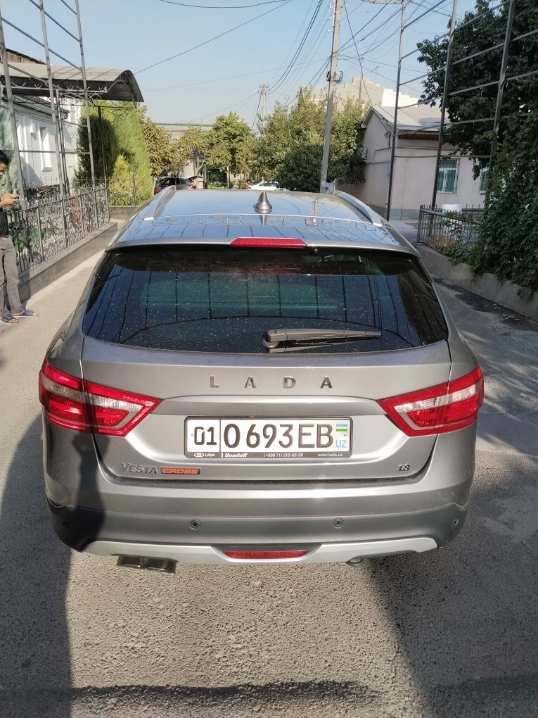 Лада веста св крос