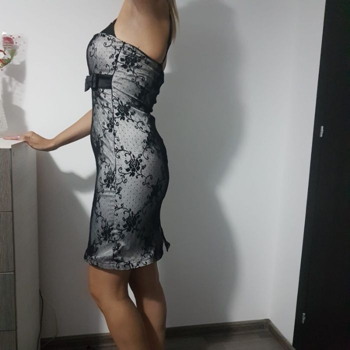Rochie eleganta de zi