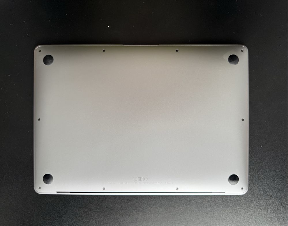 MacBook Air 13” (2020, 256GB SSD, Intel Core i3)
