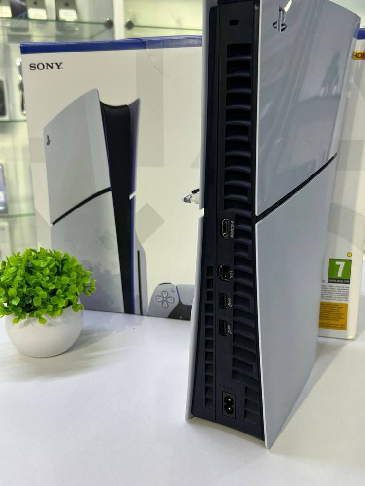 PlayStation 5 Slim 1TB