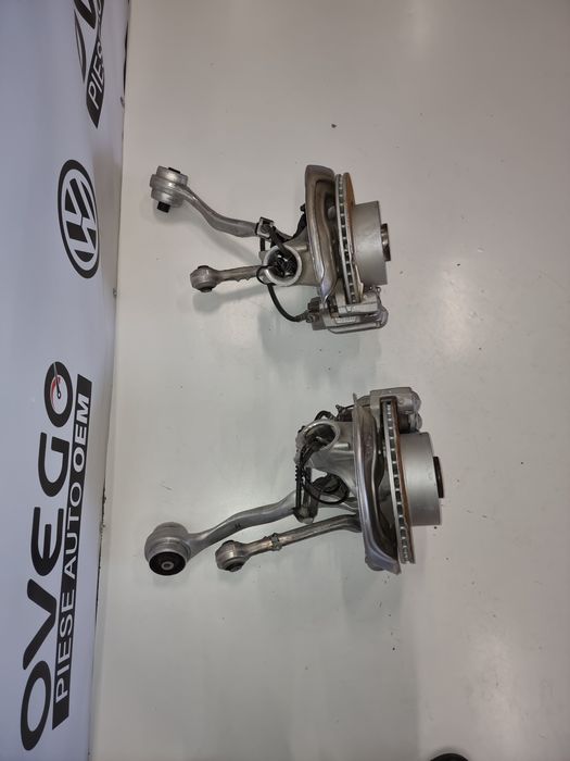 Fuzeta stânga dreapta fata completa BMW F20 F23 / cod-6792285/ 6792286