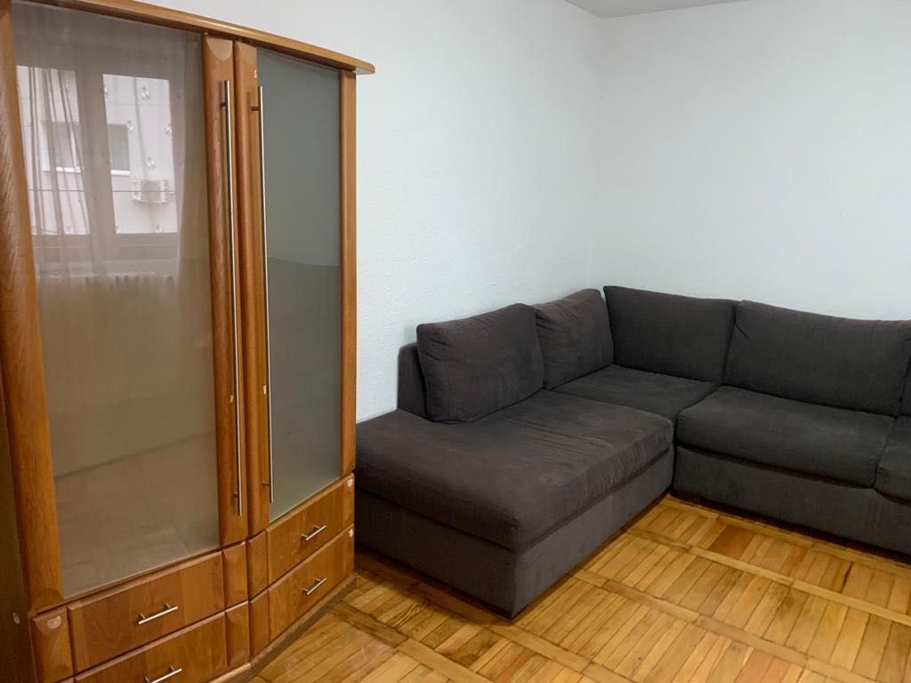 Apartament de inchiriat