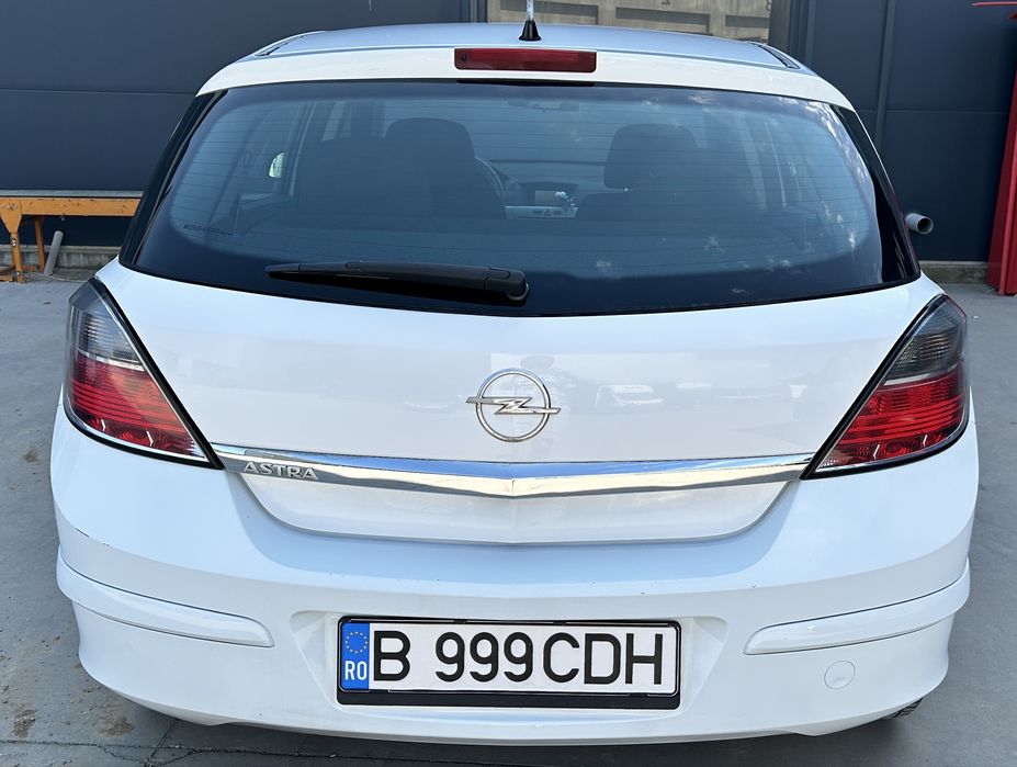 Opel Astra H 2010