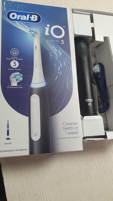 Periuță de dinți electrică Oral-B iQ Series3