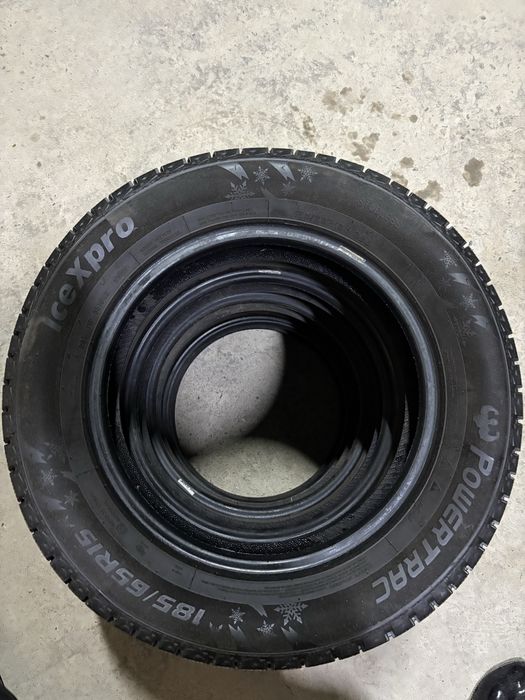 Шина зимные в хорошем состоянии.