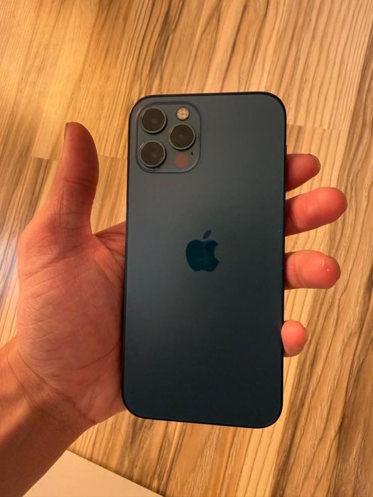 Продам Iphone 12 pro, 256 gb