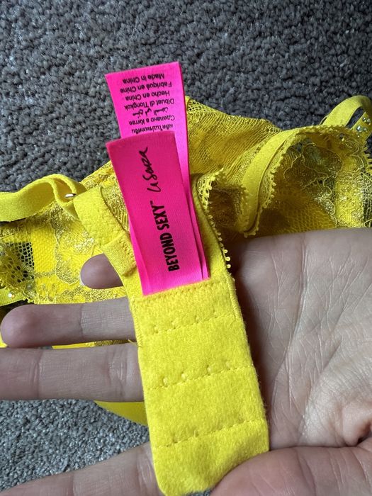 Sutien La Senza - galben, push up