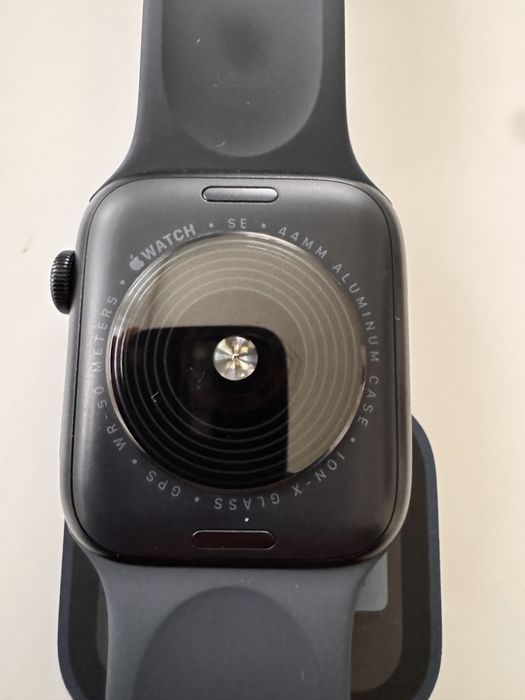 Apple Watch SE (2024), GPS, M/L , 44mm, Midnight