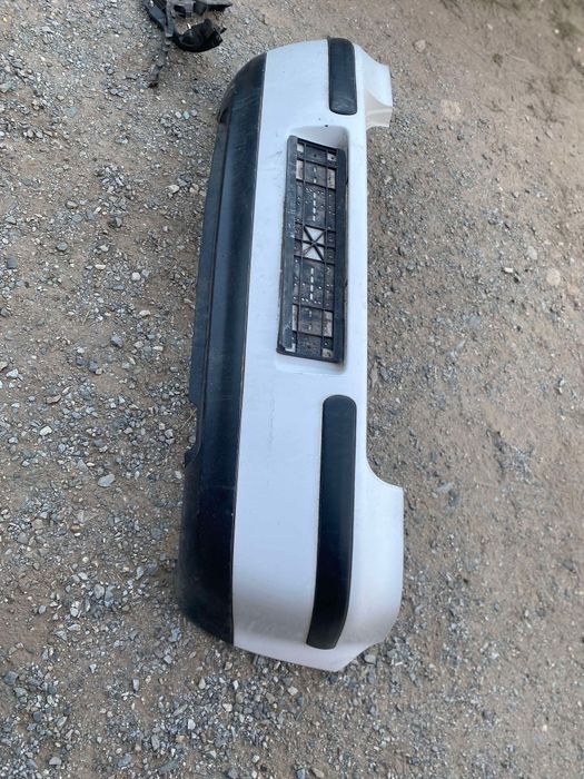 Vând bara spate golf 4