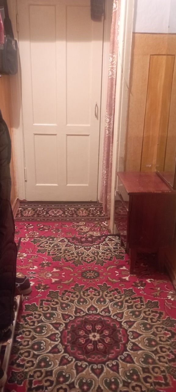 Авиасозлар 4 да 2 хонали квартира ижарага берилади
