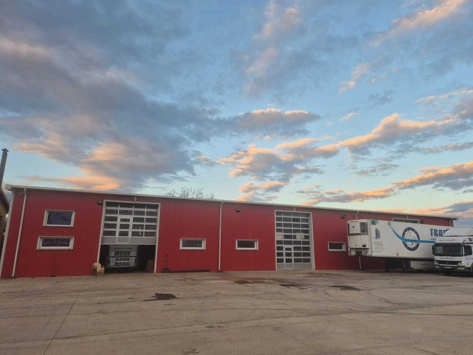 Hala industriala / comercial DE INCHIRIAT Aces trafic greu