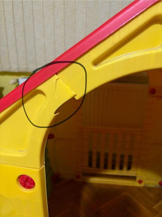 Цветна къщичка за игра