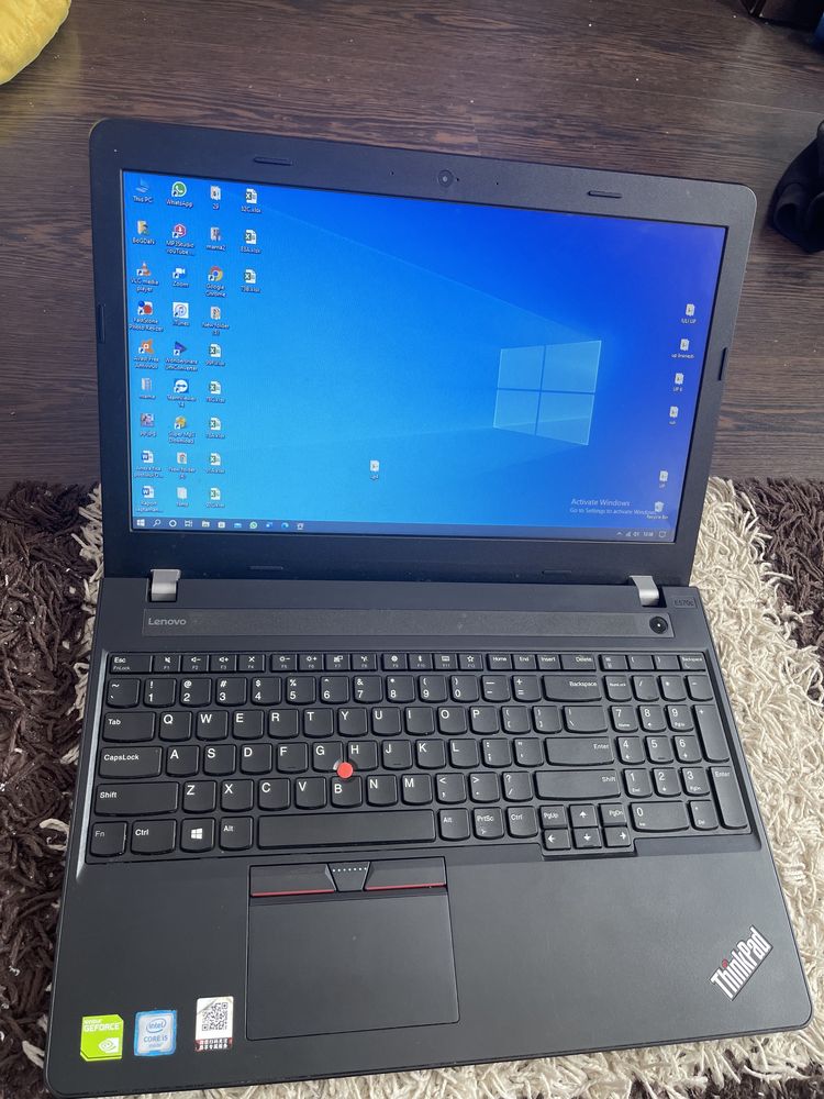 Laptop Lenovo ThinkPad E570c Intel®Core™i5-6200U [poze reale