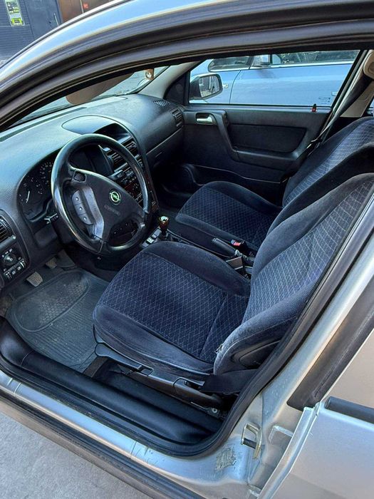 Опел Астра 1.8 Газ-бензин