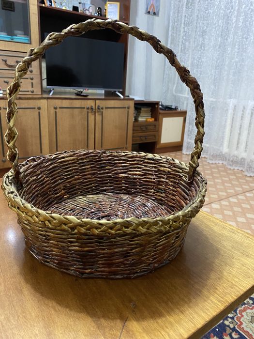 Продам корзину цена 1500.