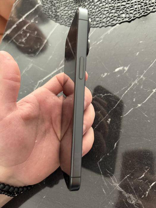 Vând sau schimb iPhone 15 Pro Max 512GB Black Titanium 5G