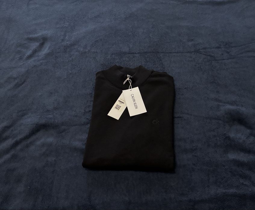 Vand pulover Calvin Klein - nou cu eticheta