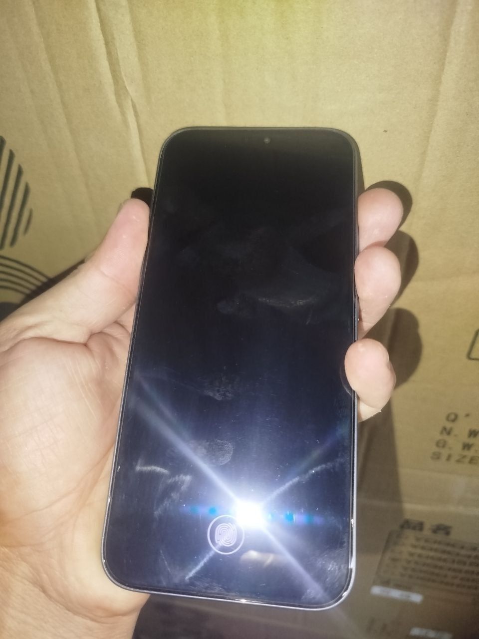 Honar 400 lite sroshna sotiladi