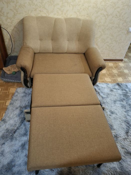 Раскладной диван и кресло даром, самовывоз