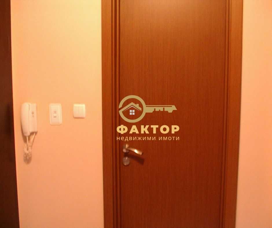 Продава се Двустаен апартамент в Пловдив, Въстанически - 65 кв.м за 1608 €/кв.м - Снимка #11