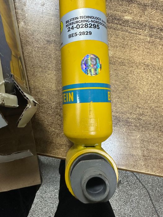 Задни амортесьори за Е39