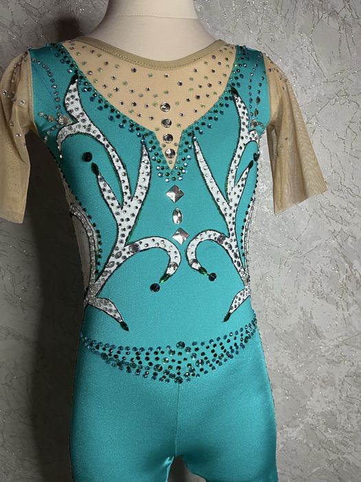 Комбинезон спортивный