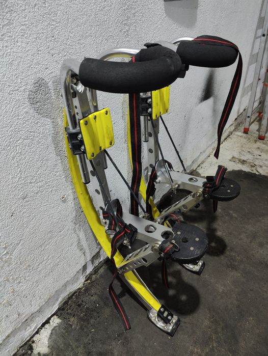 Mănuși de box 14 oz și 10 oz.  Picioroange pt săruturi sau alergat