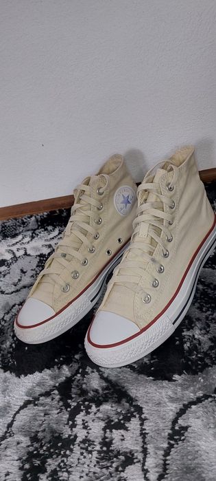 Adidaşi Converse mărimea 41