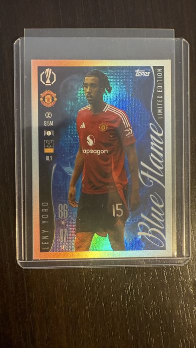 Match Attax Extra 24/25 - Blue Flame Limited Edition - BL2 - Leny Yoro