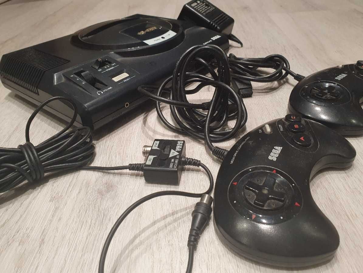 Sega Mega Drive 1 PAL-G  1600-18