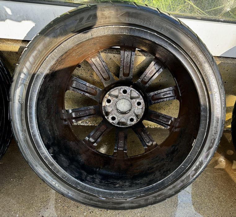 Джанти с гуми за фолксваген 225 40 18