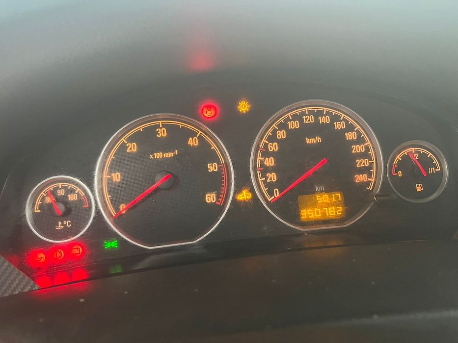 Vând sau schimb Opel vectra C 1.9 150cp