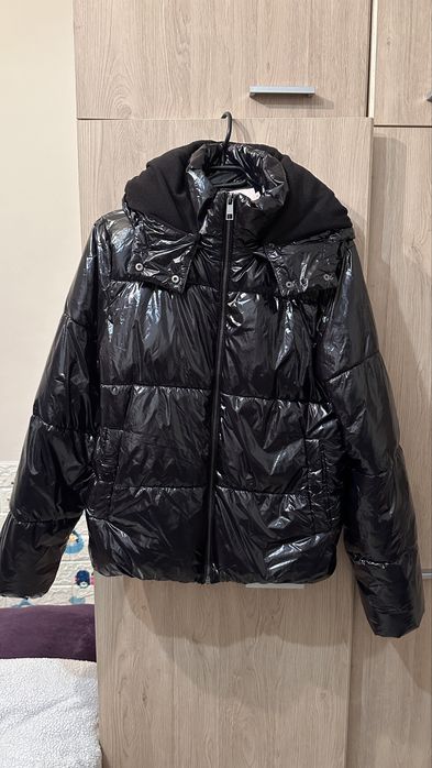 Geaca  groasa marimea XS -S