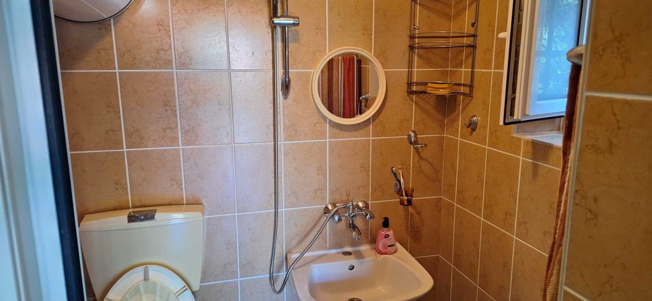 Продава се Къща в с. Рударци, Област Перник - 164 кв.м за 1921 €/кв.м - Снимка #13