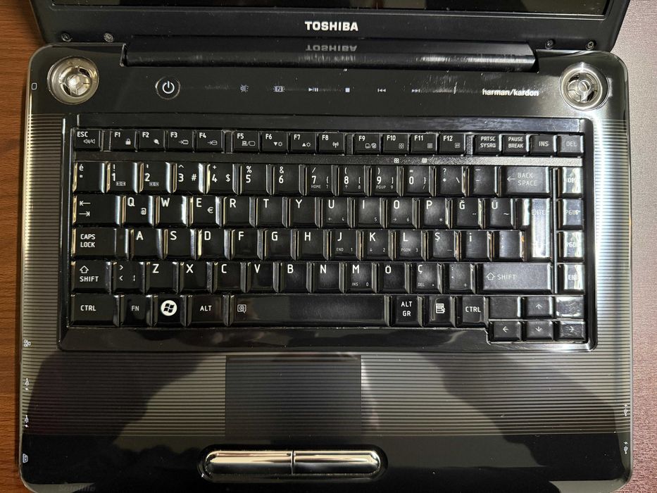 Laptop Toshiba Satellite A300 Intel Core 2 Duo T6400