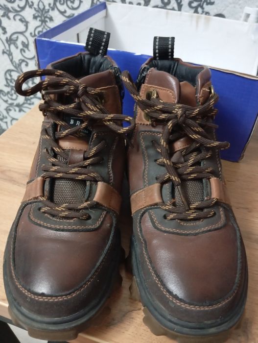 Теплые ботинки с мехом 34 размер