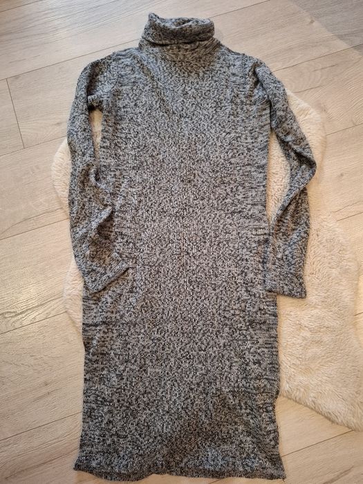 Плетена поло рокля по тялото