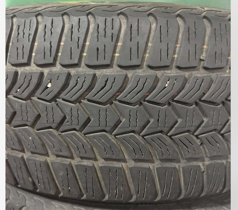 Set roti iarna Debica 205x55x16