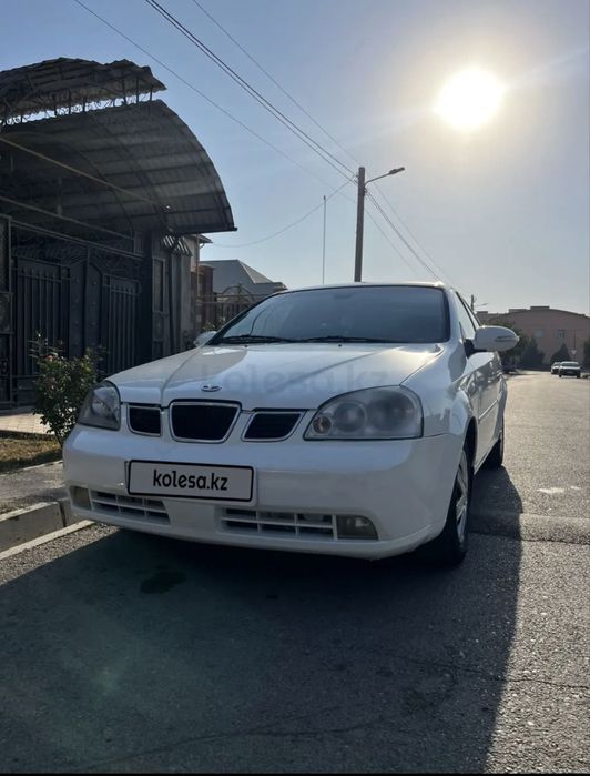 Продам автомобиль цена договорная